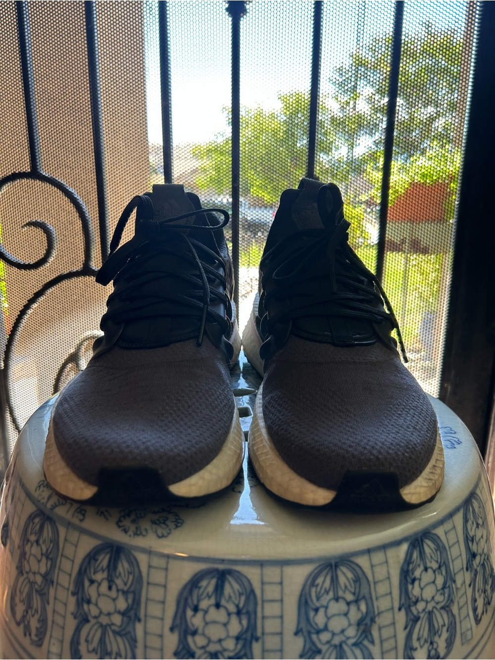 Adidas - Picture 2 of 5